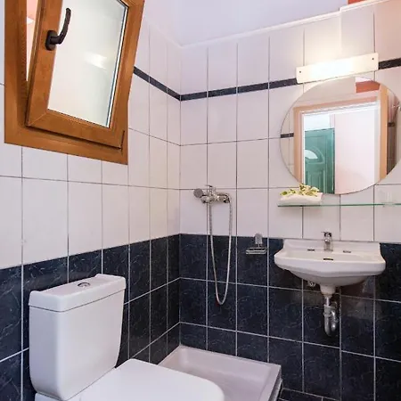 Apartment Katerina Sidari *